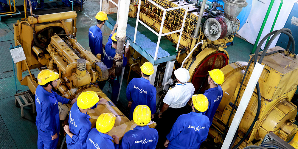 Refresher & Updating Course for All Engineers and ETO's maritime training