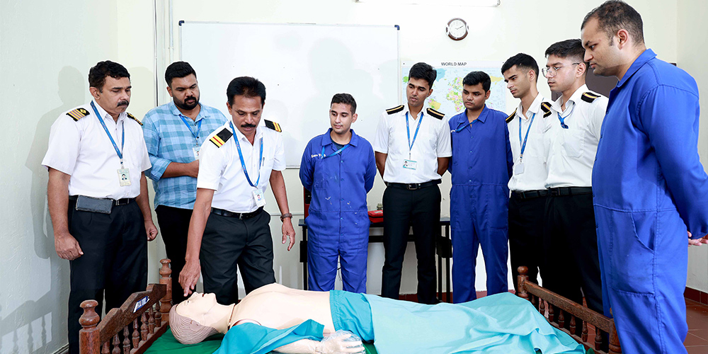 Medical Care Course (MCC) maritime training